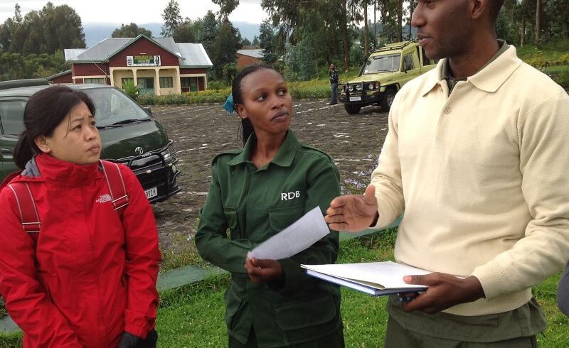 professional safari guiding rwanda