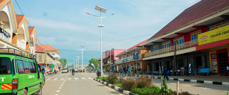 Guided city tour through Fort Portal showcasing Uganda’s vibrant streets, local businesses, and scenic urban landscapes.