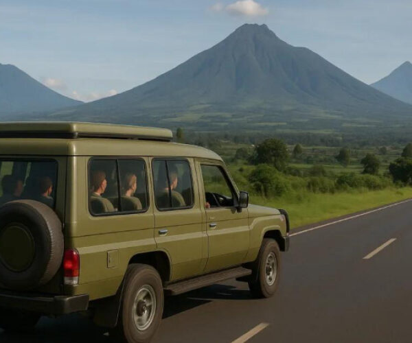 Private Uganda and Rwanda Safari Tour across Volcanic landscapes