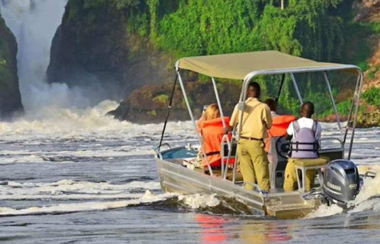 Uganda Rwanda wildlife safari at Murchison Falls National Park
