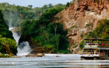 10 Days Uganda Safari: Gorillas, Chimpanzees & Wildlife