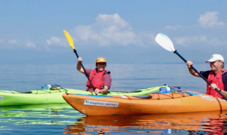 lake kivu rwanda kayaking experience